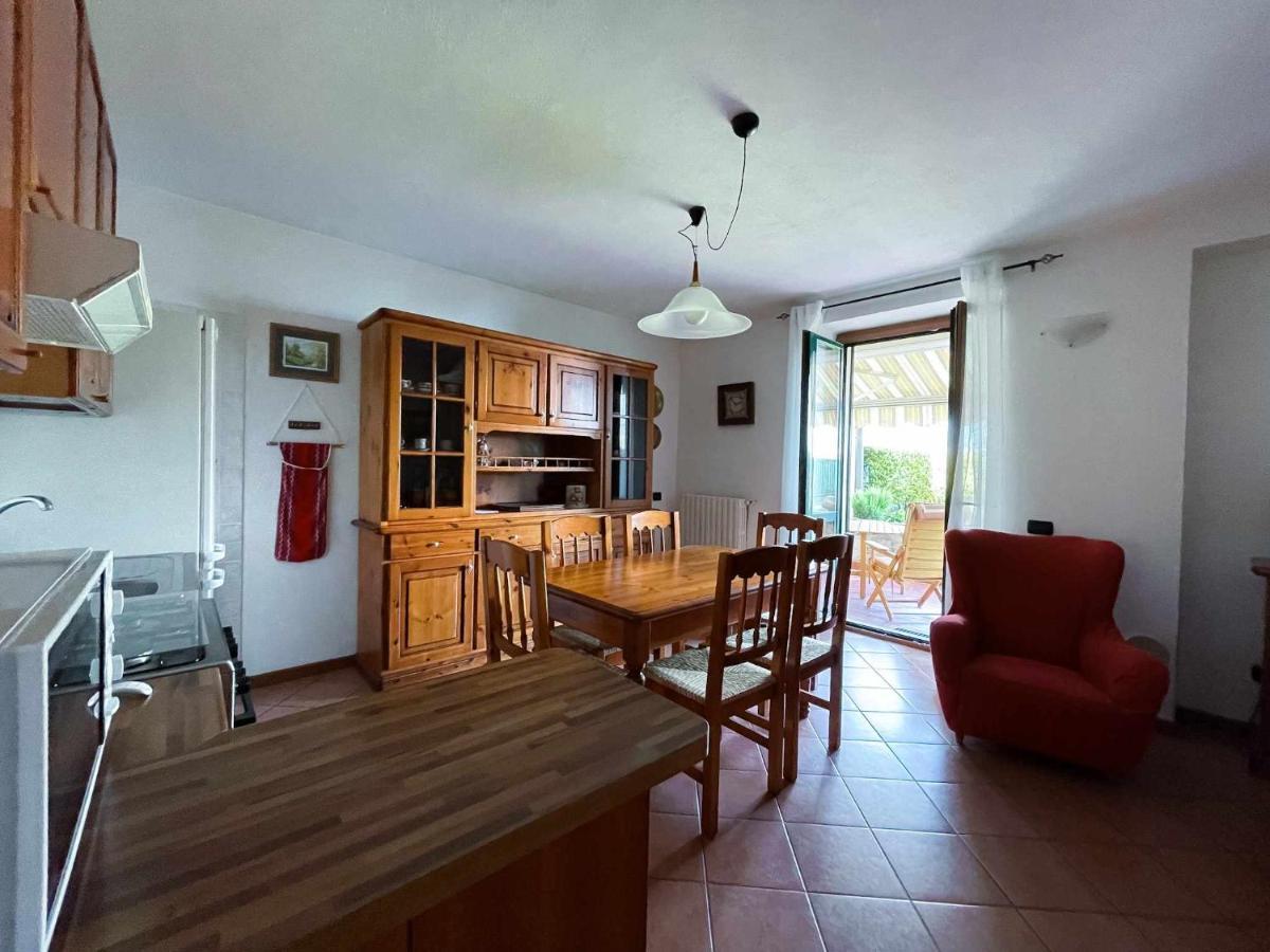 La Gioiosa Apartment With Garden Terrace Civenna Buitenkant foto