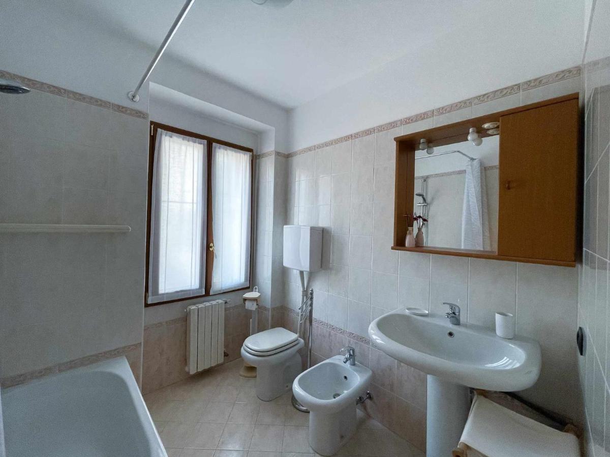 La Gioiosa Apartment With Garden Terrace Civenna Buitenkant foto