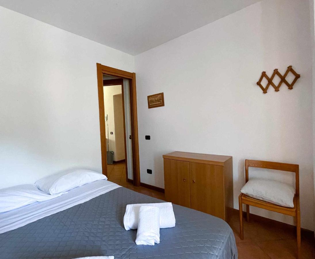 La Gioiosa Apartment With Garden Terrace Civenna Buitenkant foto